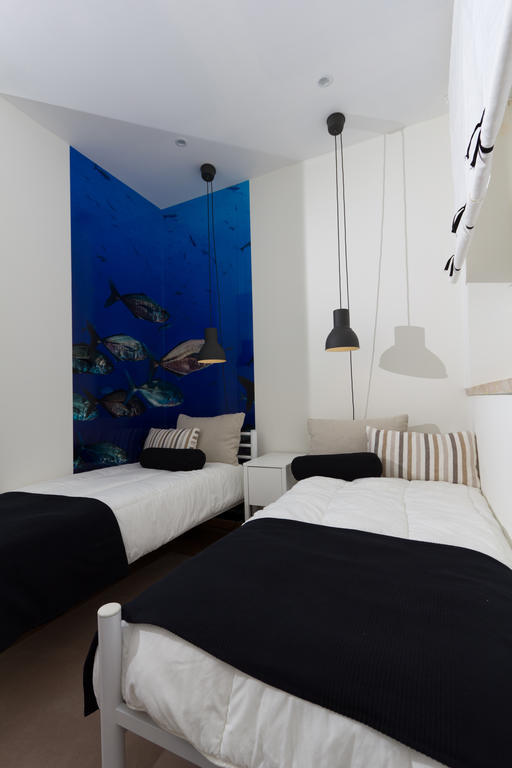 Turismo Do Seculo Hotel เอสตอริล ห้อง รูปภาพ A wall hanging