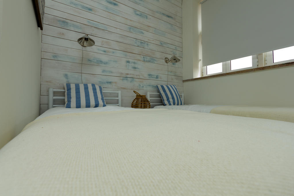 Turismo Do Seculo Hotel เอสตอริล ห้อง รูปภาพ A bedroom